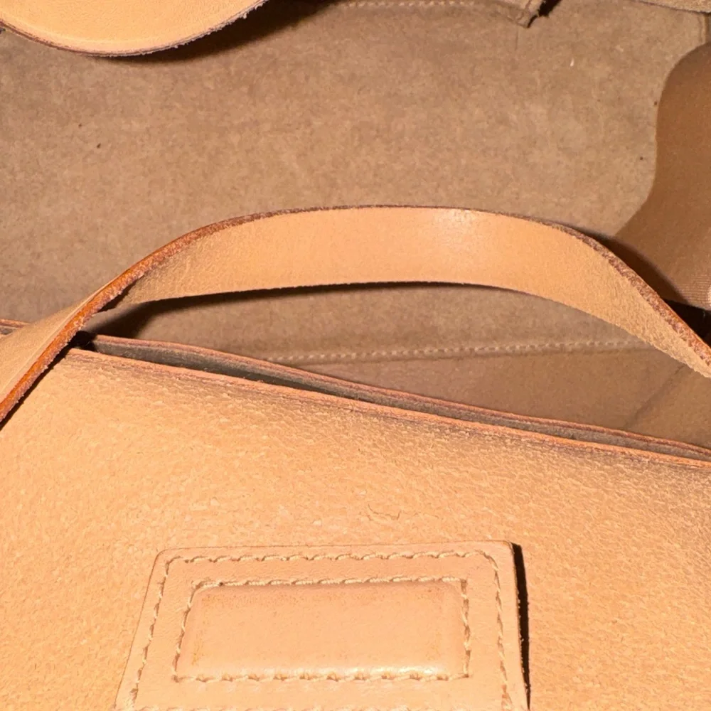 Madewell Elegant Tan Leather‎ Tote Bag